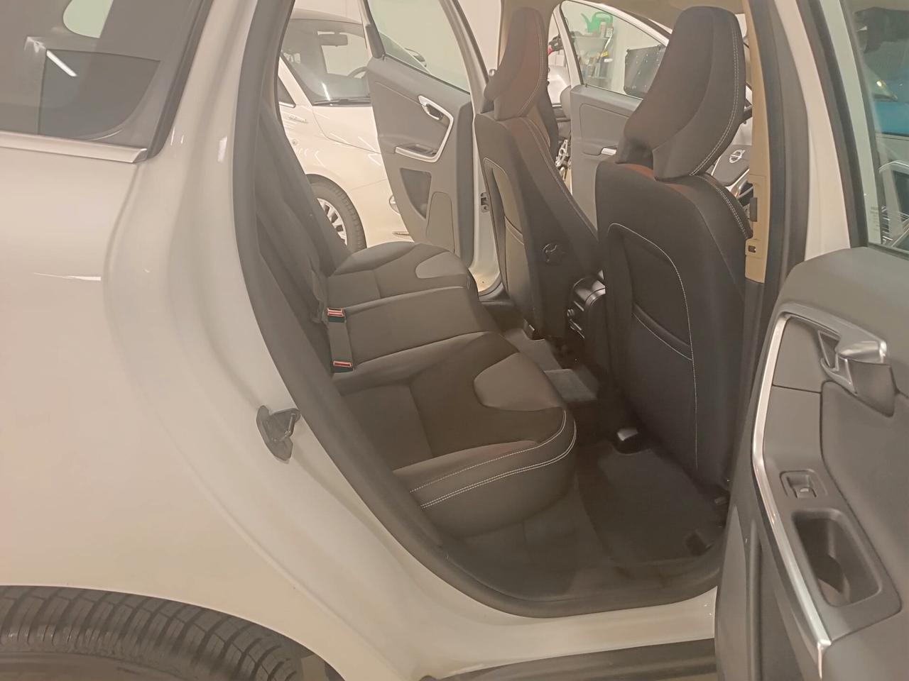 Volvo XC 60 XC60 D4 Geartronic Momentum