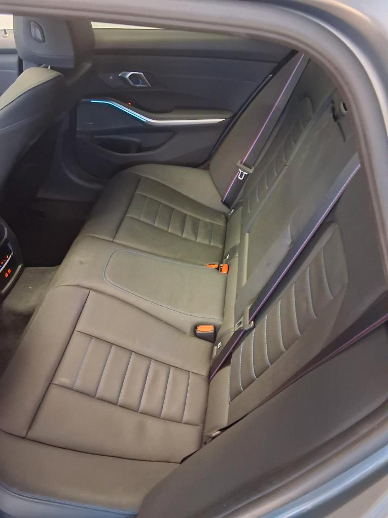 BMW 320D TOURING xdrive MSPORT tetto apr./imp.fren.maggiorato/pinze rosse/harman kardon