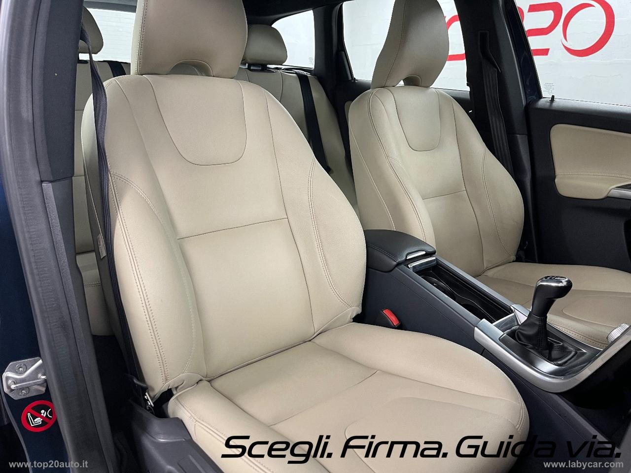 VOLVO XC60 D4 Summum|TETTO APRIBILE|PELLE|SEDILI RISC.