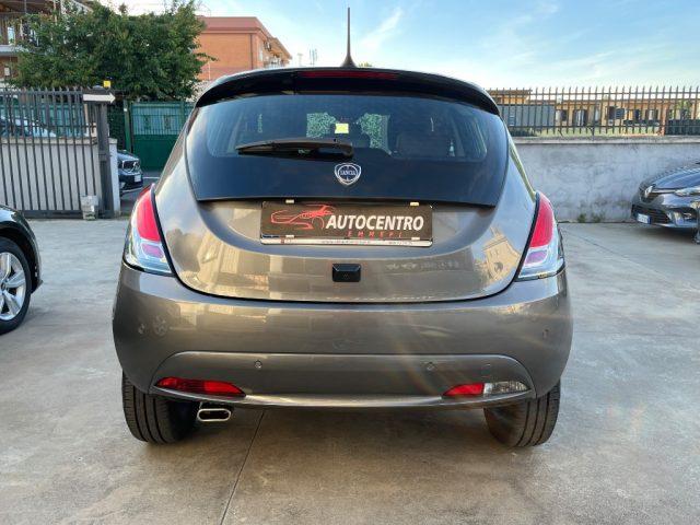 LANCIA Ypsilon 1.0 FireFly 5 porte S&S Hybrid Platino