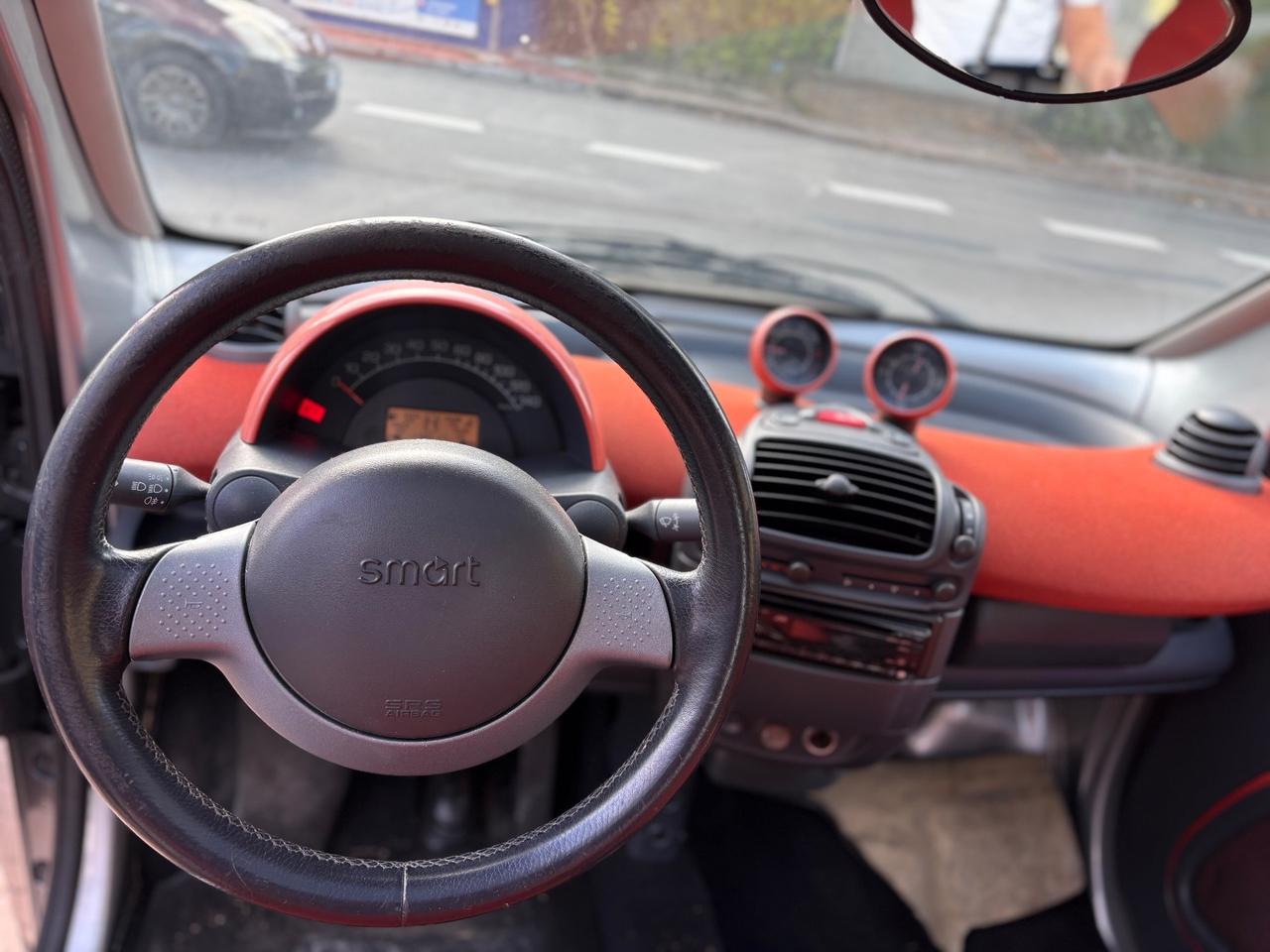 Smart ForTwo 700 coupé pure (45 kW)