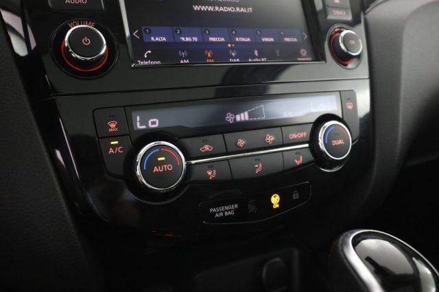 NISSAN Qashqai Qashqai N-Connecta DIG-T 160 DCT