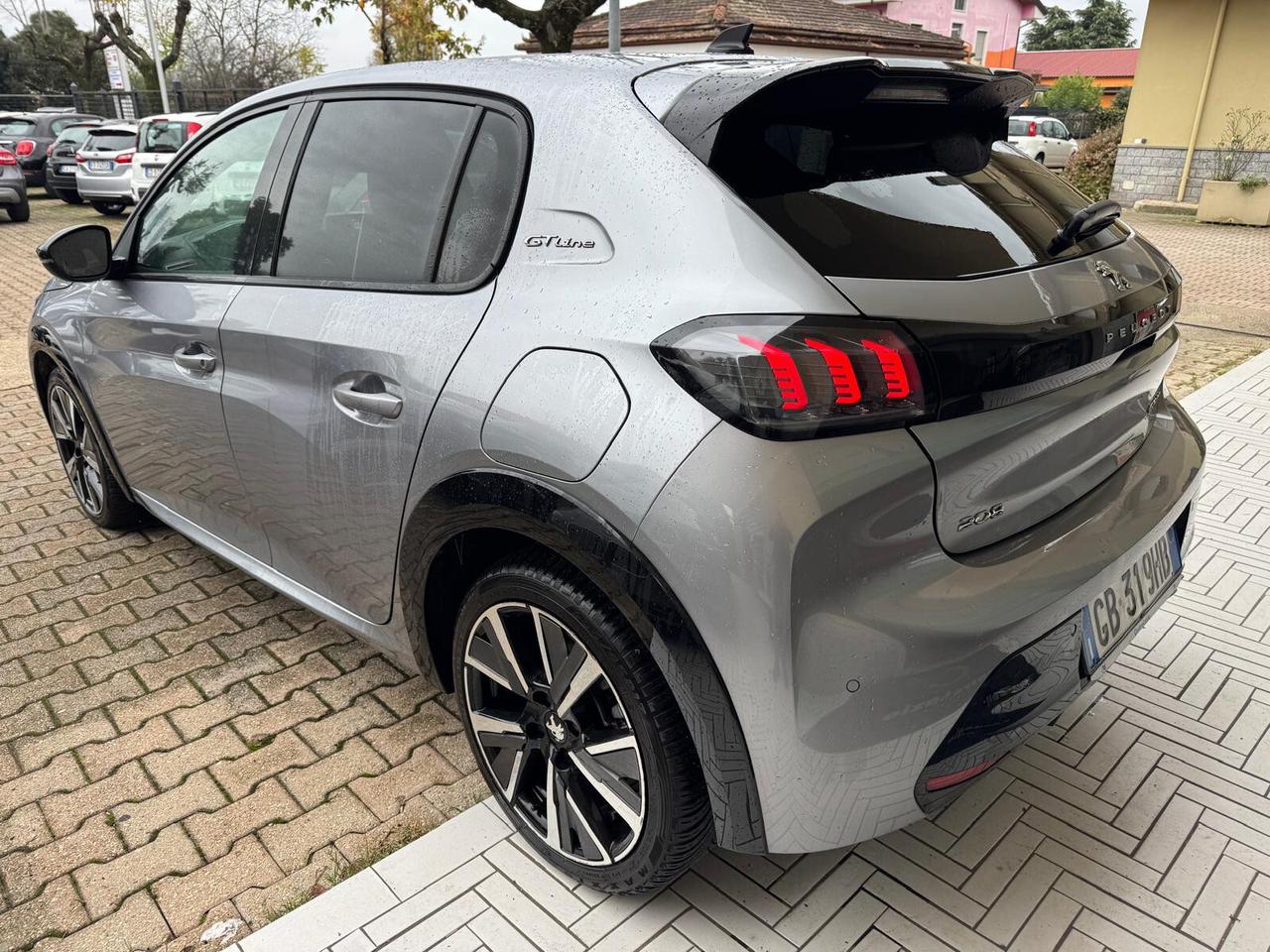 Peugeot 208 PureTech 130 Stop&Start EAT8 5 porte GT Line