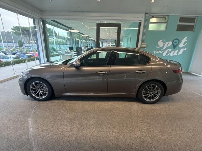 Alfa Romeo Giulia 2.2 Turbo AT8 150CV Super