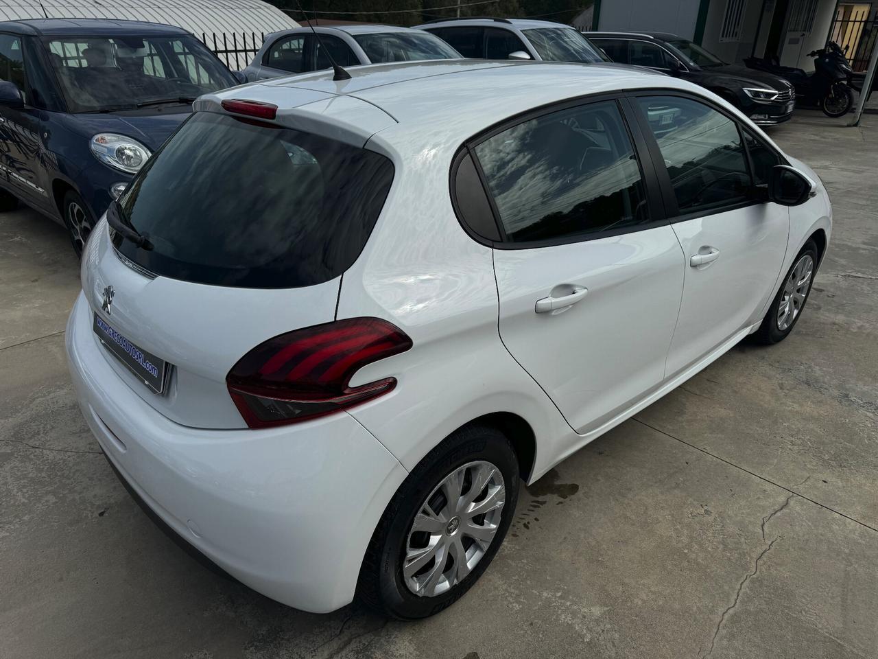 Peugeot 208 1.6BlueHDi 75cv 5porte Touch/99.500km!