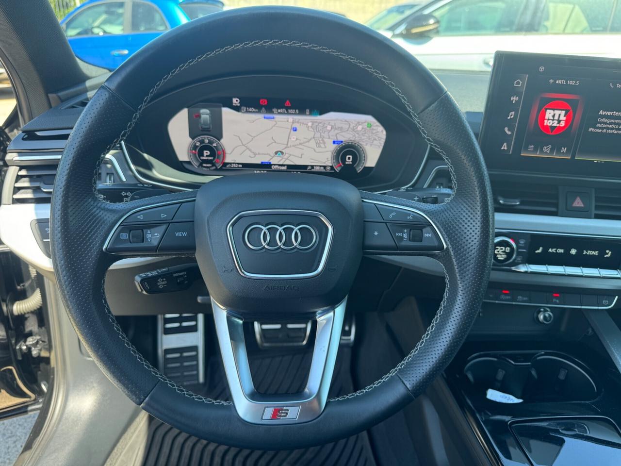 Audi A4 Avant 40 TDI quattro S tronic S line