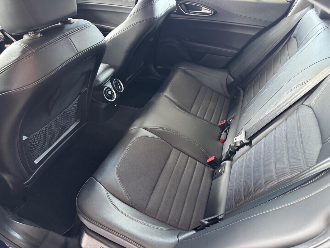 Alfa Romeo Giulia 2.2 Turbodiesel 180 CV - 2018