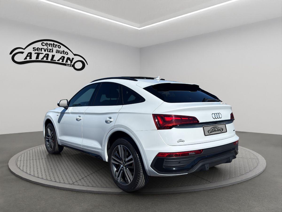 AUDI - Q5 Sportback - Q5 SPB 40 2.0 TDI 204 CVquattro S tr. S line plus TETTO