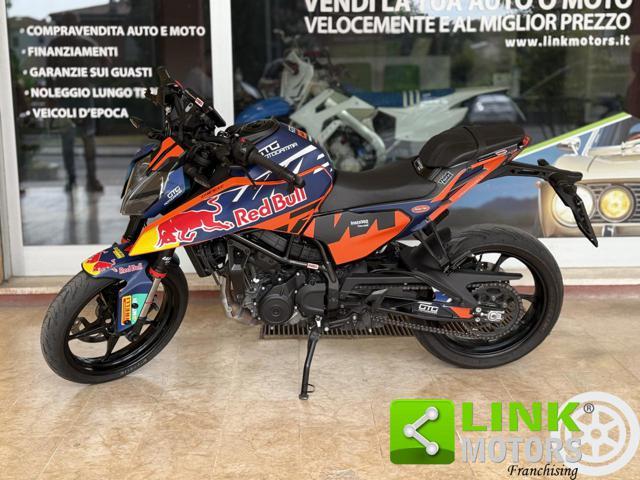 KTM 125 Duke 125