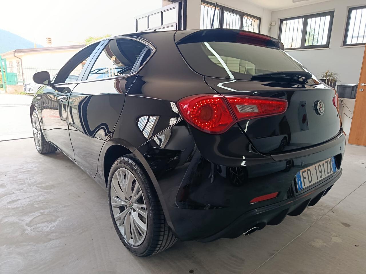 Alfa Romeo Giulietta 1.4 Turbo 120 CV GPL Super
