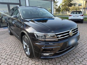 Volkswagen Tiguan Allspace R-LINE 2.0 BiTDI SCR DSG 4MOTION BMT