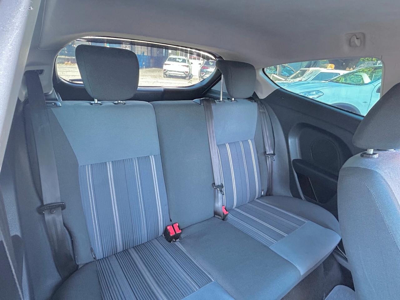 Ford Fiesta 1.4 TDCi 68CV 3 porte