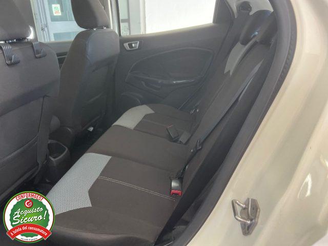 FORD EcoSport 1.5 TDCi 95 CV Titanium