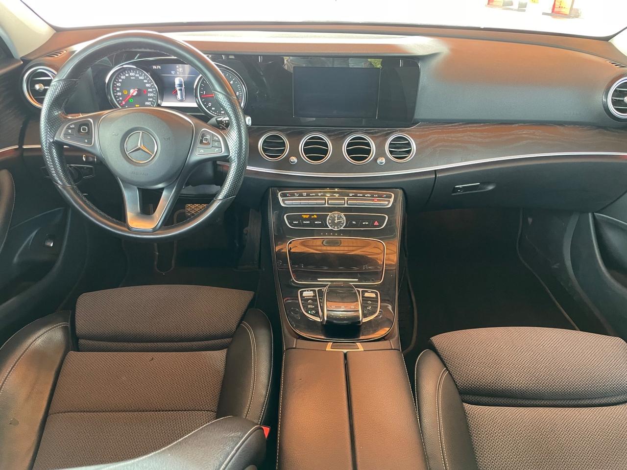 Mercedes-benz E 220 d S.W. Auto Exclusive