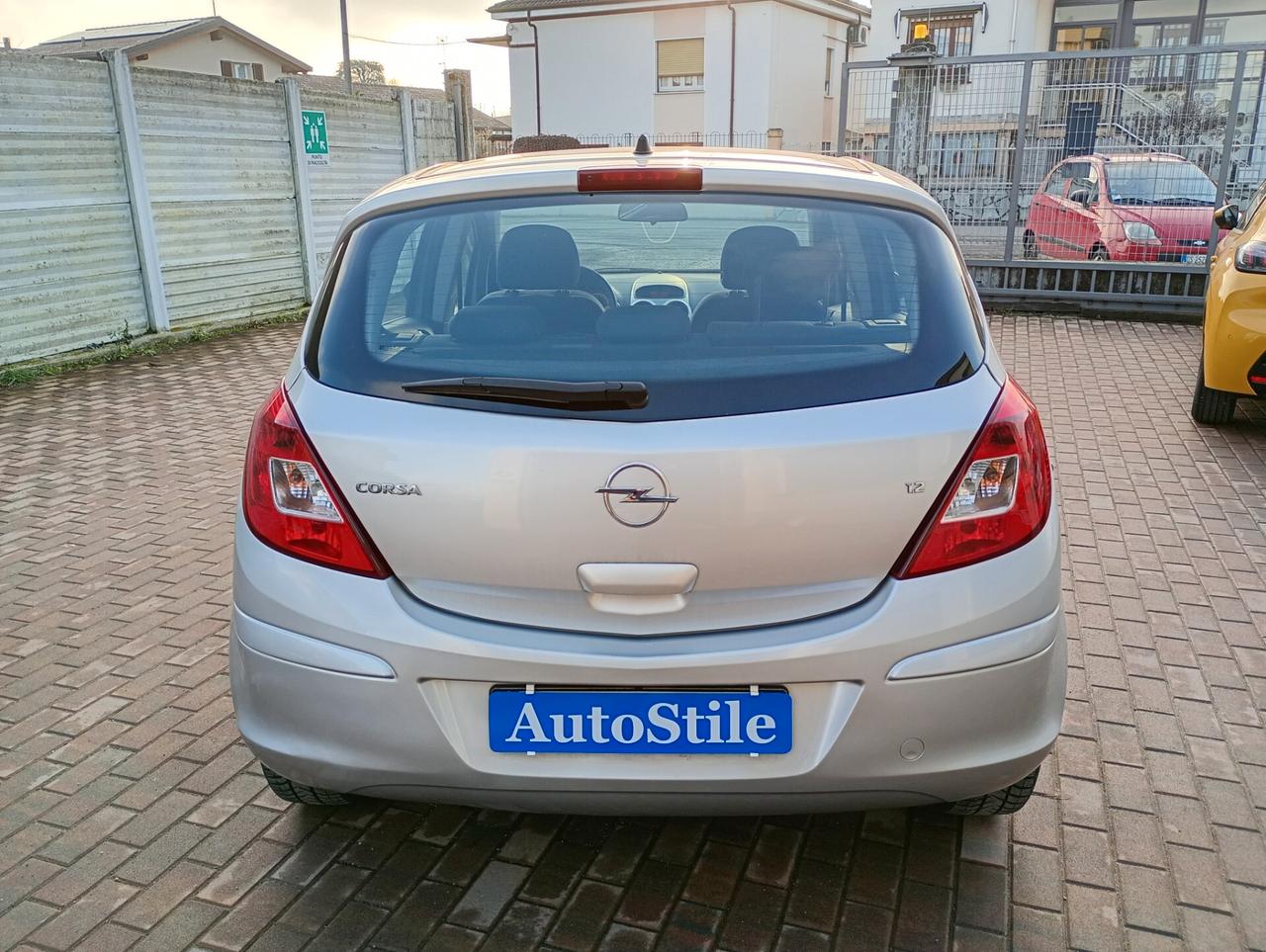 Opel Corsa 1.2 5 porte Australian Edition