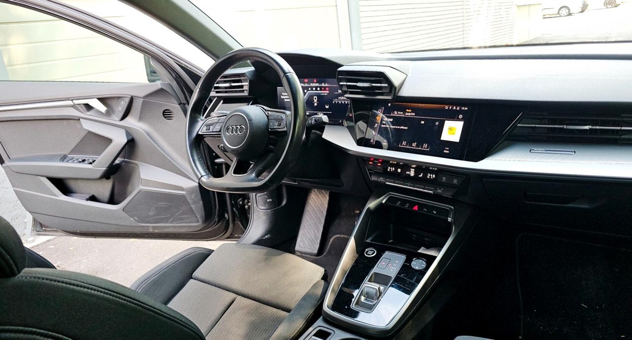 Audi A3 SPB 35 TFSI S tronic Business Advanced