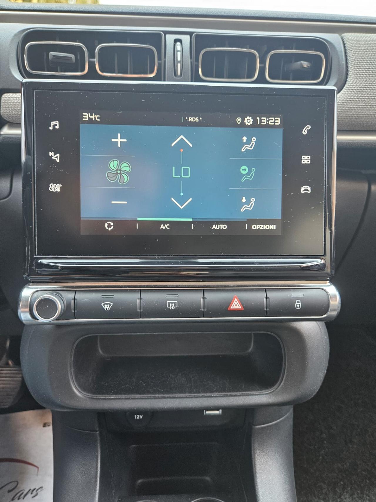 Citroen C3 1.2 benzina 61kw SHINE 2019
