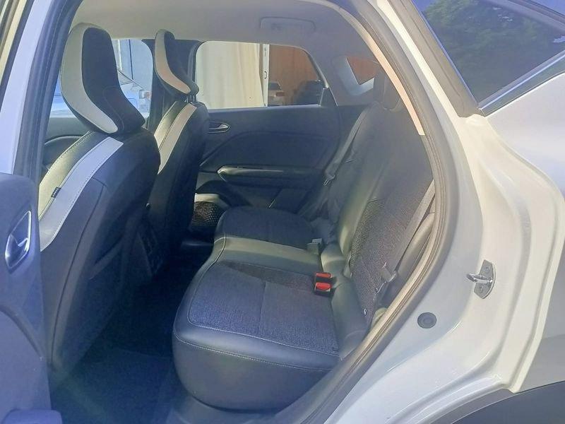 Renault Captur 1.5 Blue dCi 95cv Intens