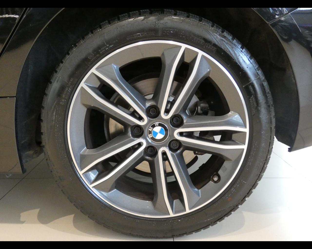 BMW Serie 1 (F40) - 116d 5p. Sport