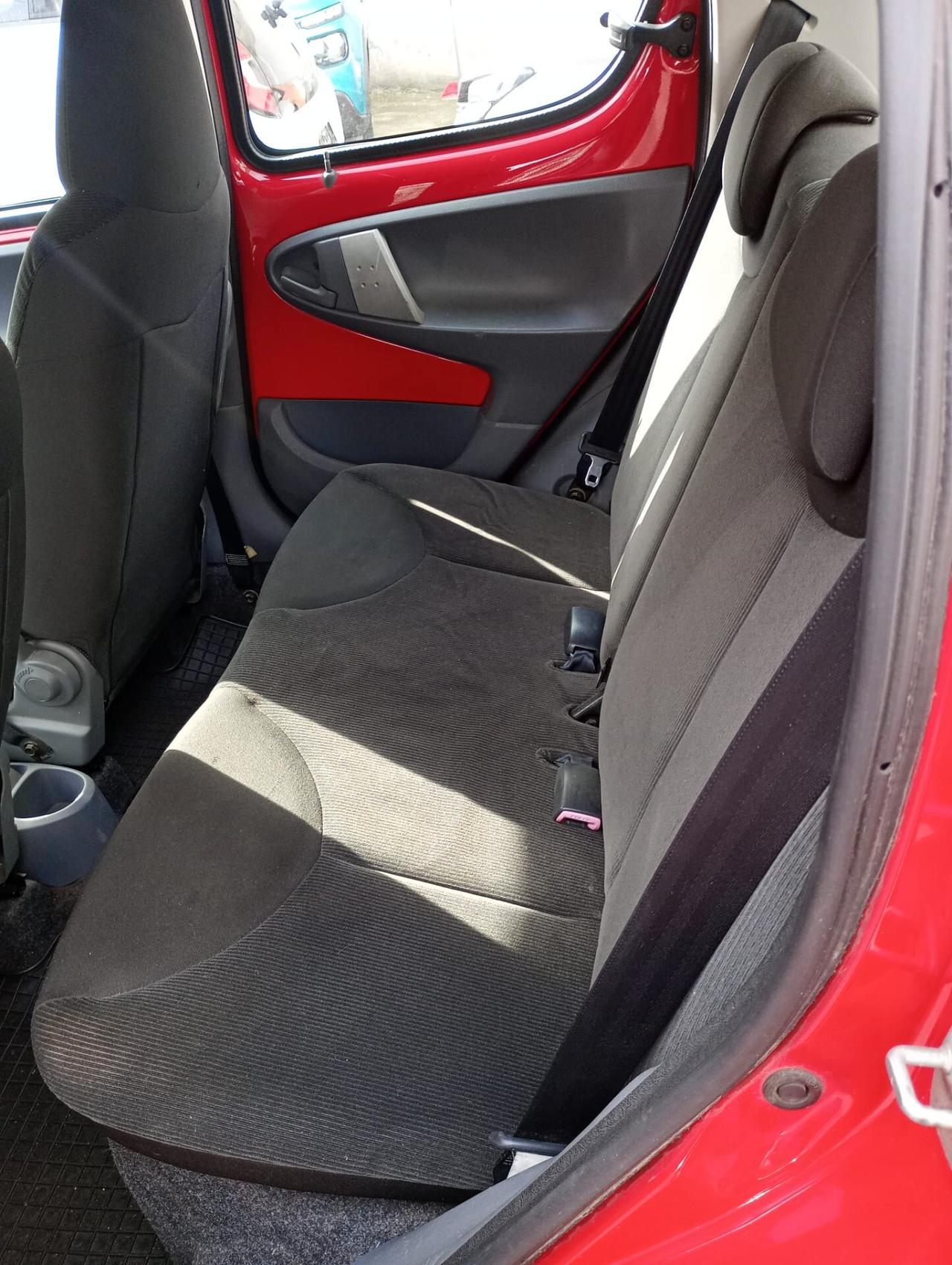 Citroen C1 1.4 HDi 55CV 5 porte AMIC1