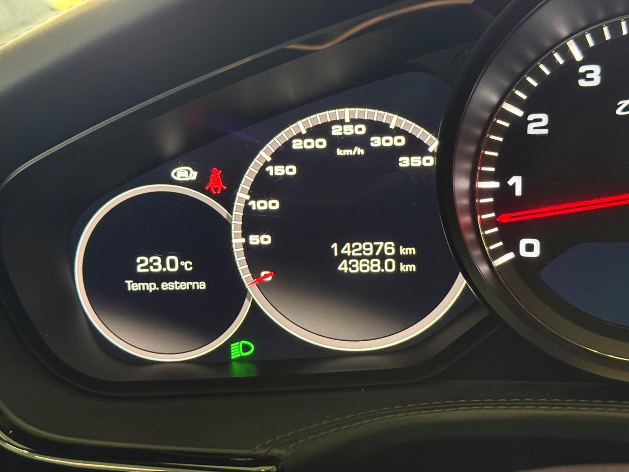 Porsche Panamera 4.0 Turbo