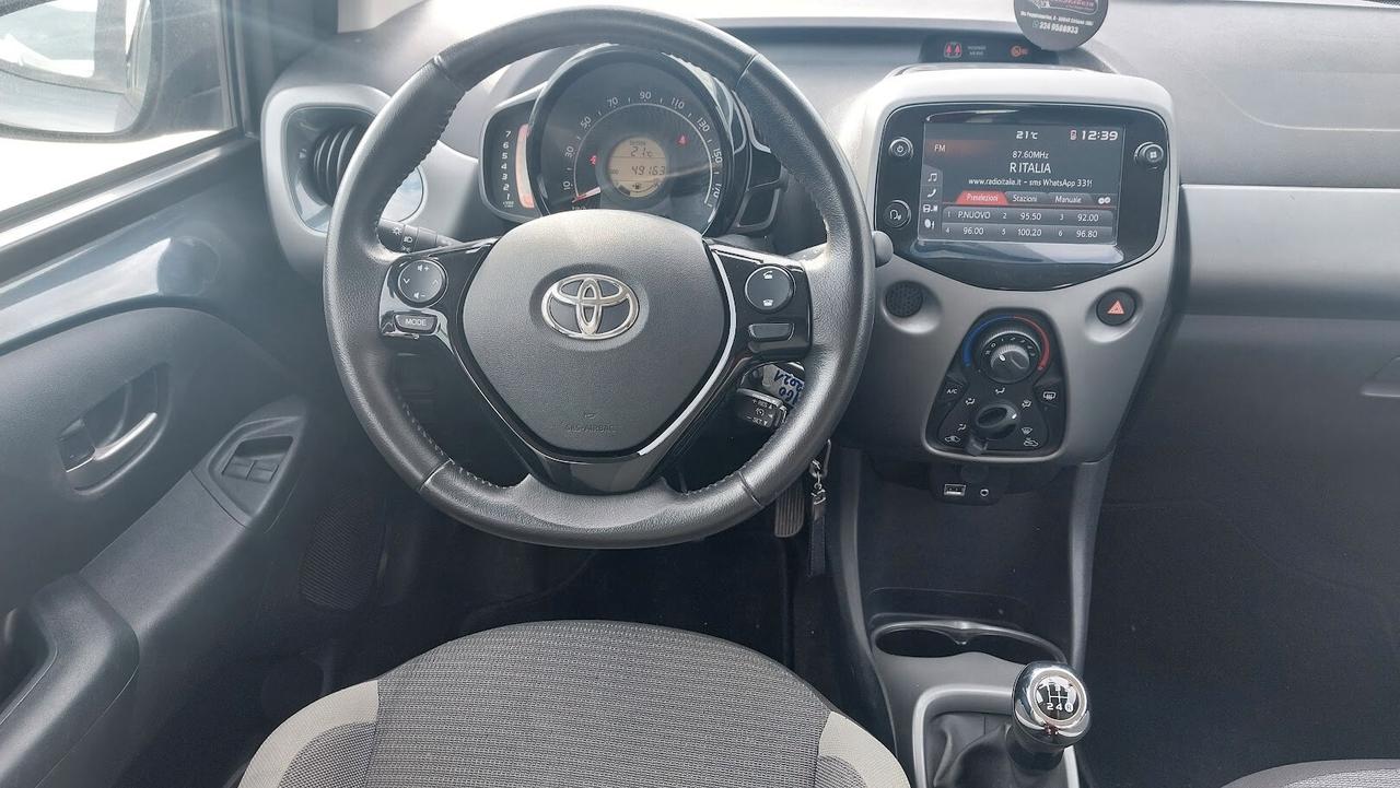 Toyota Aygo Connect 1.0 VVT-i 72 CV 5 porte 2021