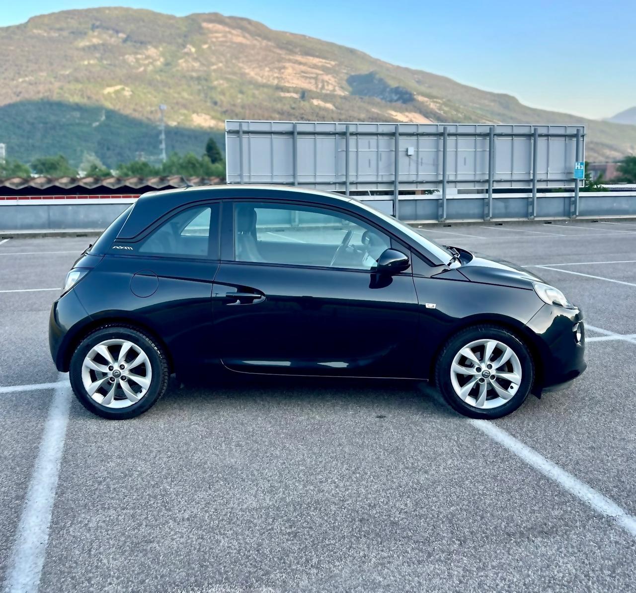 Opel Adam 1.4 87CV GPL Tech Jam Neopatentati