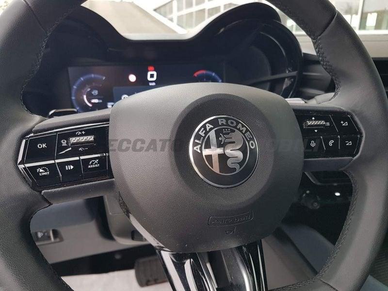 Alfa Romeo Junior Junior 1.2 ibrida 145cv edct6