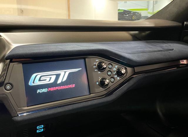 FORD GT HERITAGE 64 PROTOTYPE 10F50 LIMITED COLLECTOR