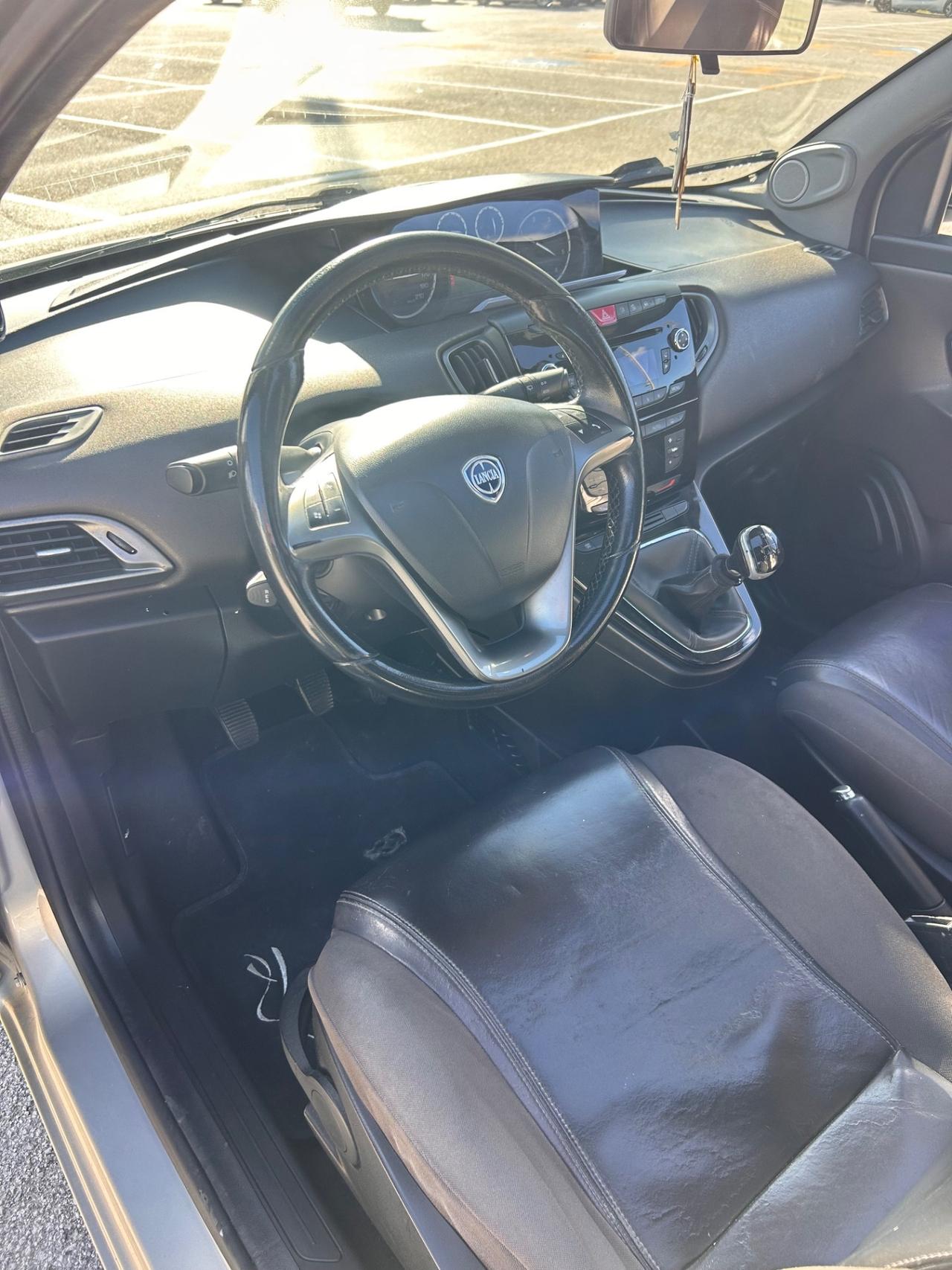 Lancia Ypsilon 1.3 MJT 16V 95 CV 5 porte S&S Platinum