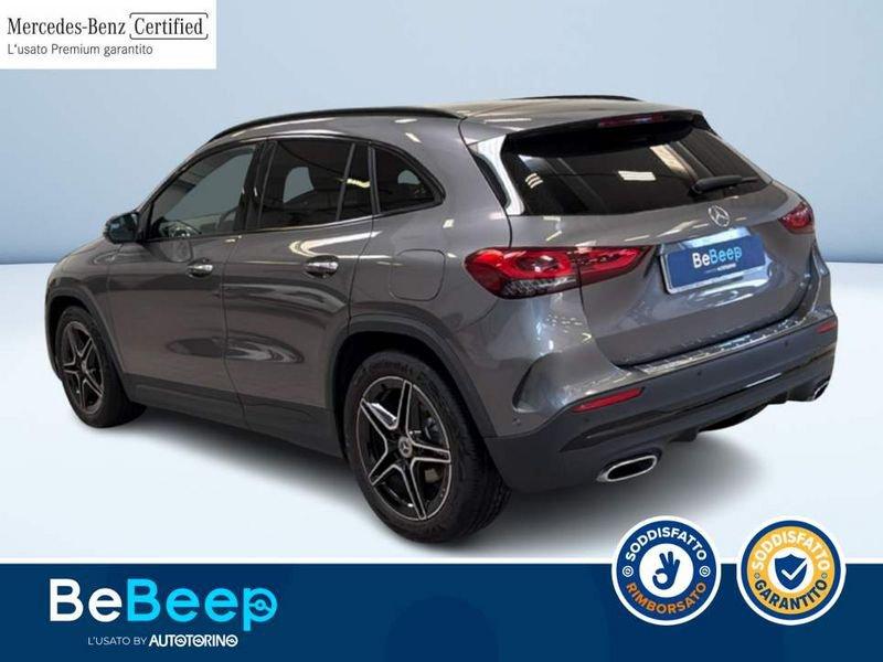 Mercedes-Benz GLA 200 D PREMIUM 4MATIC AUTO