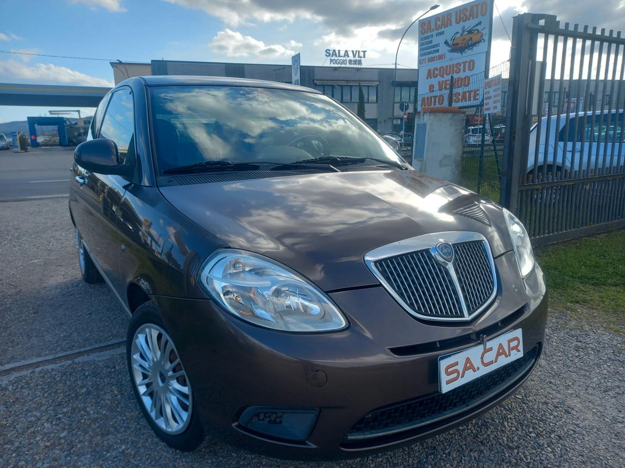 LANCIA YPSILON 1.2 Benz Perfetta 2010