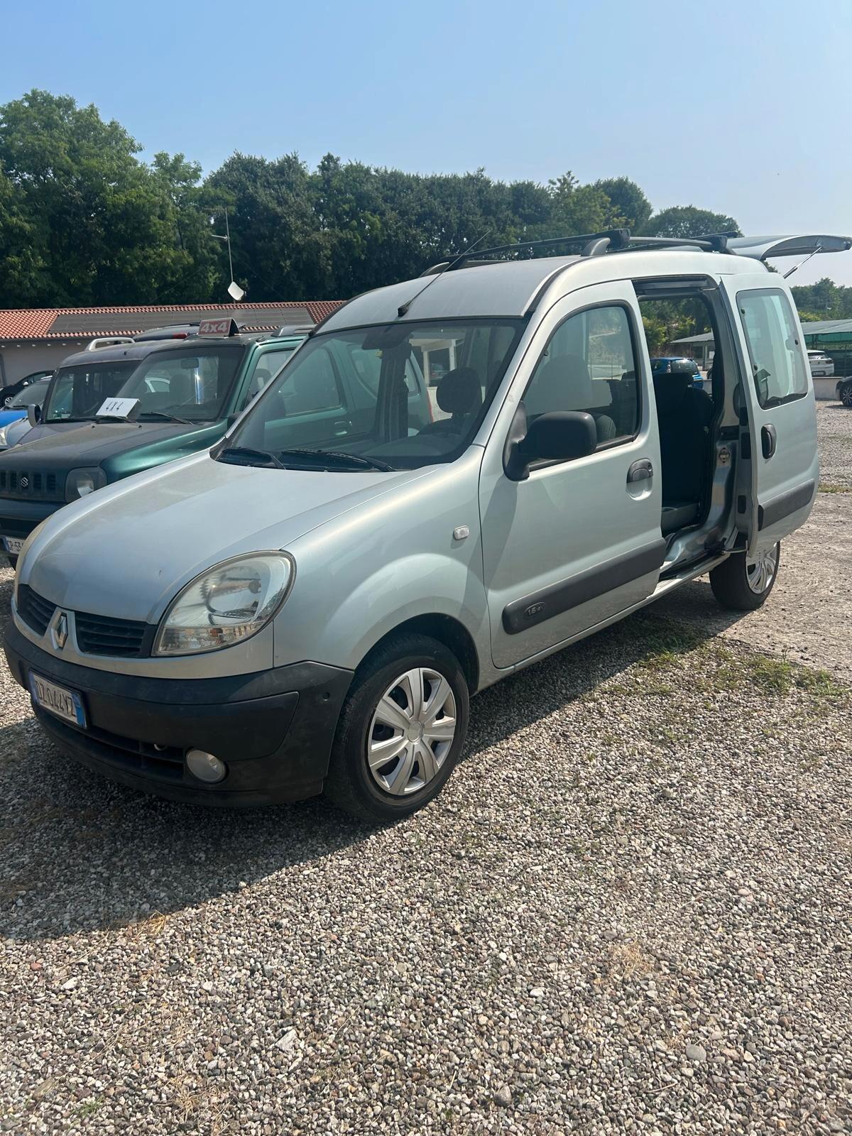 Renault Kangoo 1.6 105CV 5 porte Benzina/metano