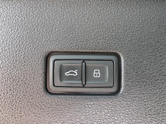 Audi Q8 50 tdi Q. tiptronic, S-line, 23", Matrix, 360°