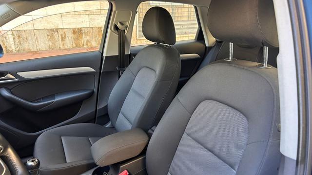 AUDI Q3 2.0 TDI 150 CV Business