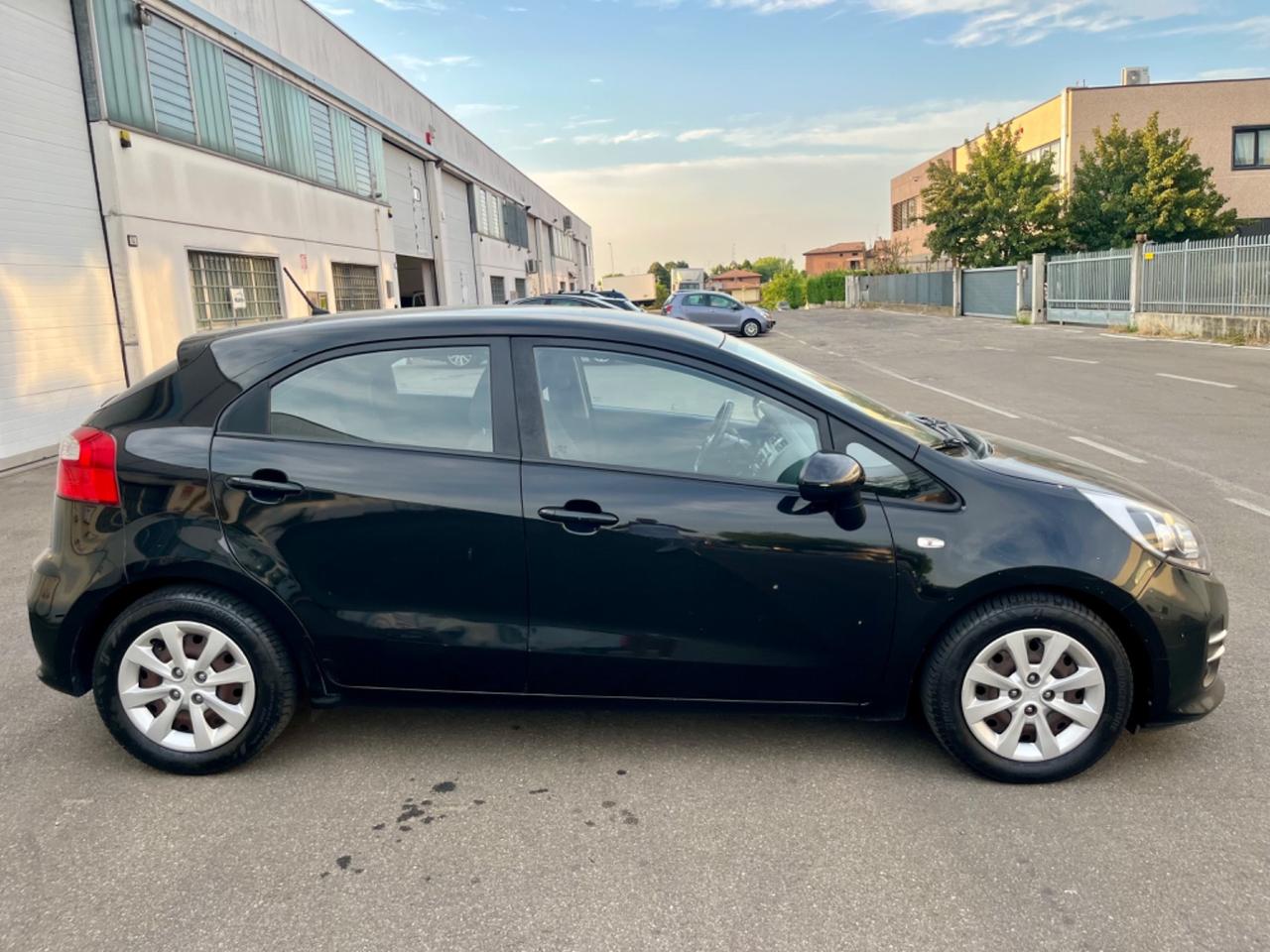 Kia Rio 1.2GPL 2016 151.000km euro6 per neopatentati