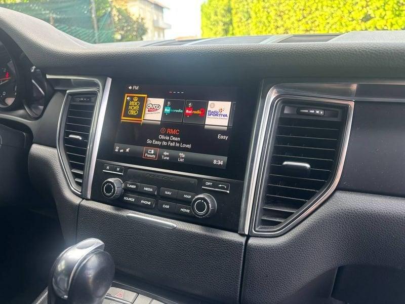 Porsche Macan 2.0 Benzina 252cv