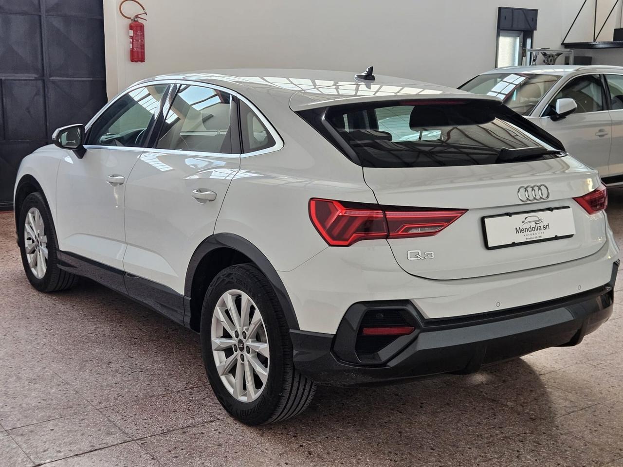 Audi Q3 SPB 35 TDI S tronic Business Plus
