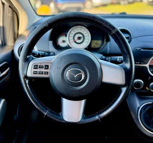 Mazda 2 5p 1.3 Easy c/clima 75cv