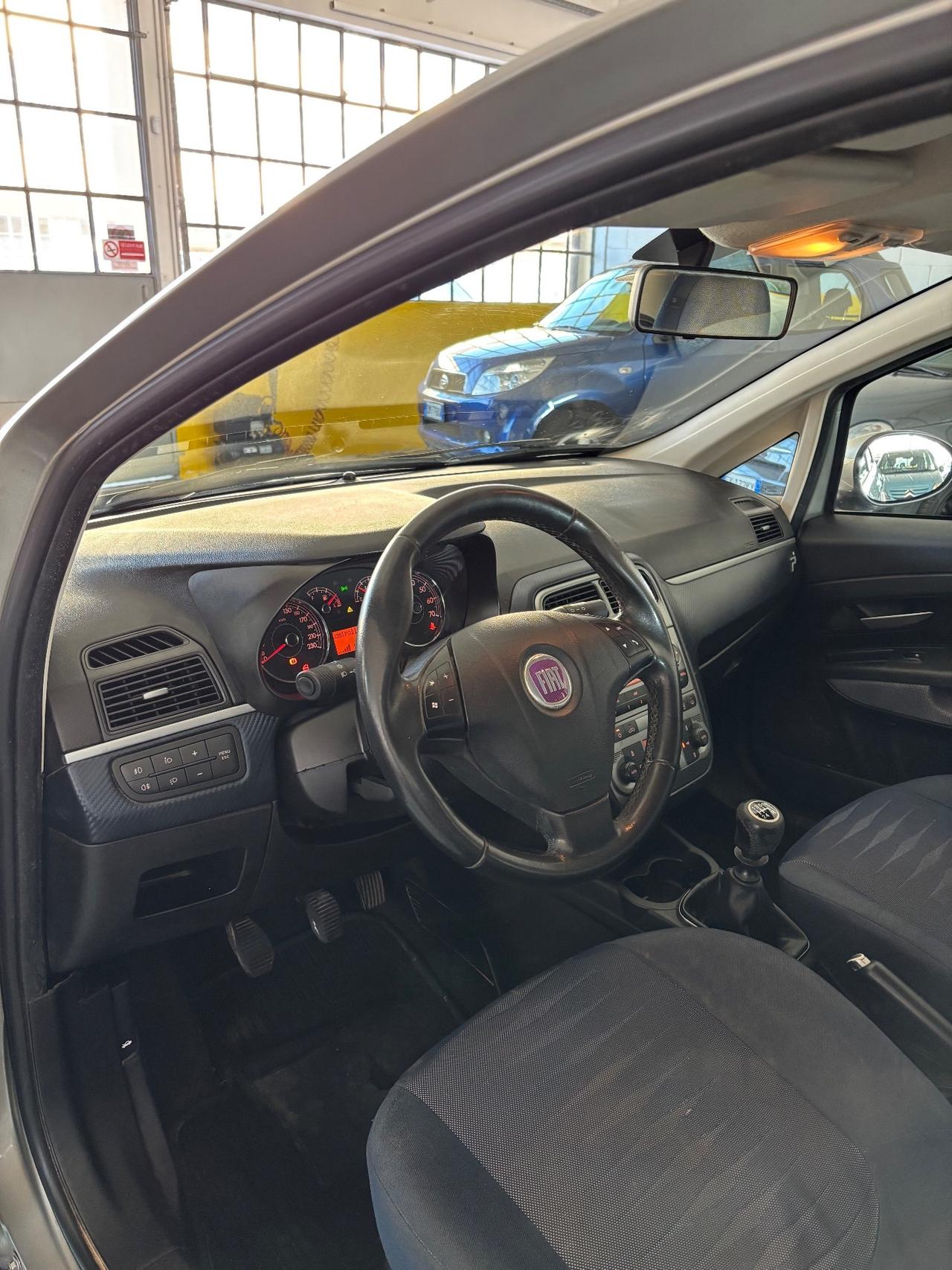 Fiat Grande Punto 1.4 METANO APPENA RINNOVATO