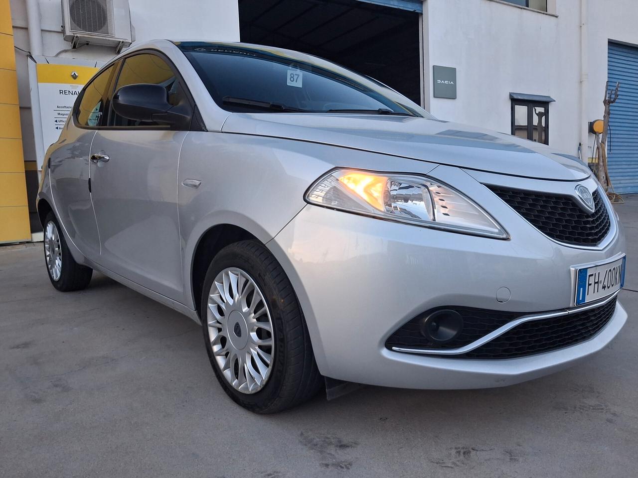 LANCIA Ypsilon 1.300 MultiJet 95cv Km113.000