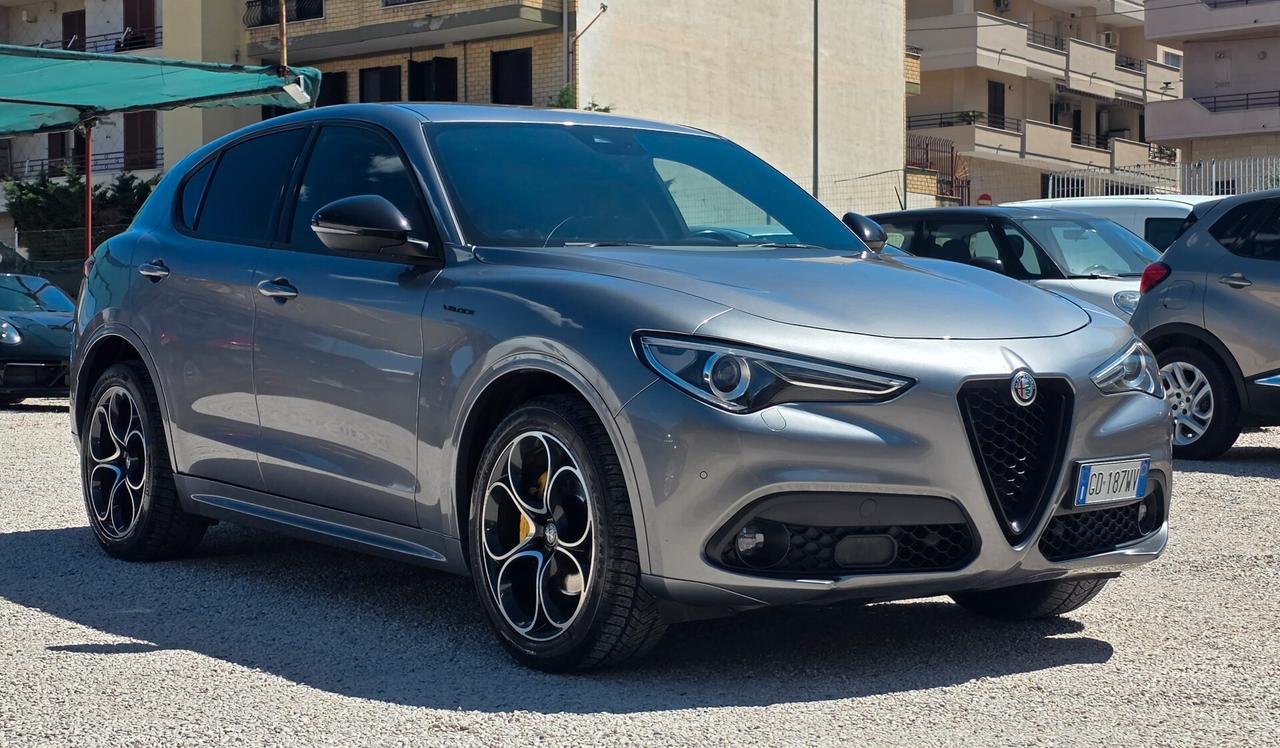 Stelvio Q4 VELOCE - 2.2 Td 210cv AT8