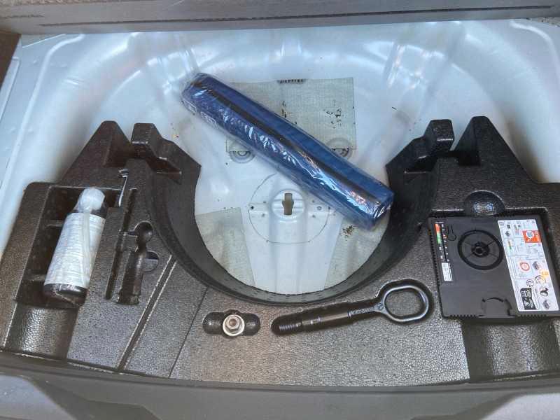 VOLKSWAGEN T-Roc 1.0 tsi Business 110cv