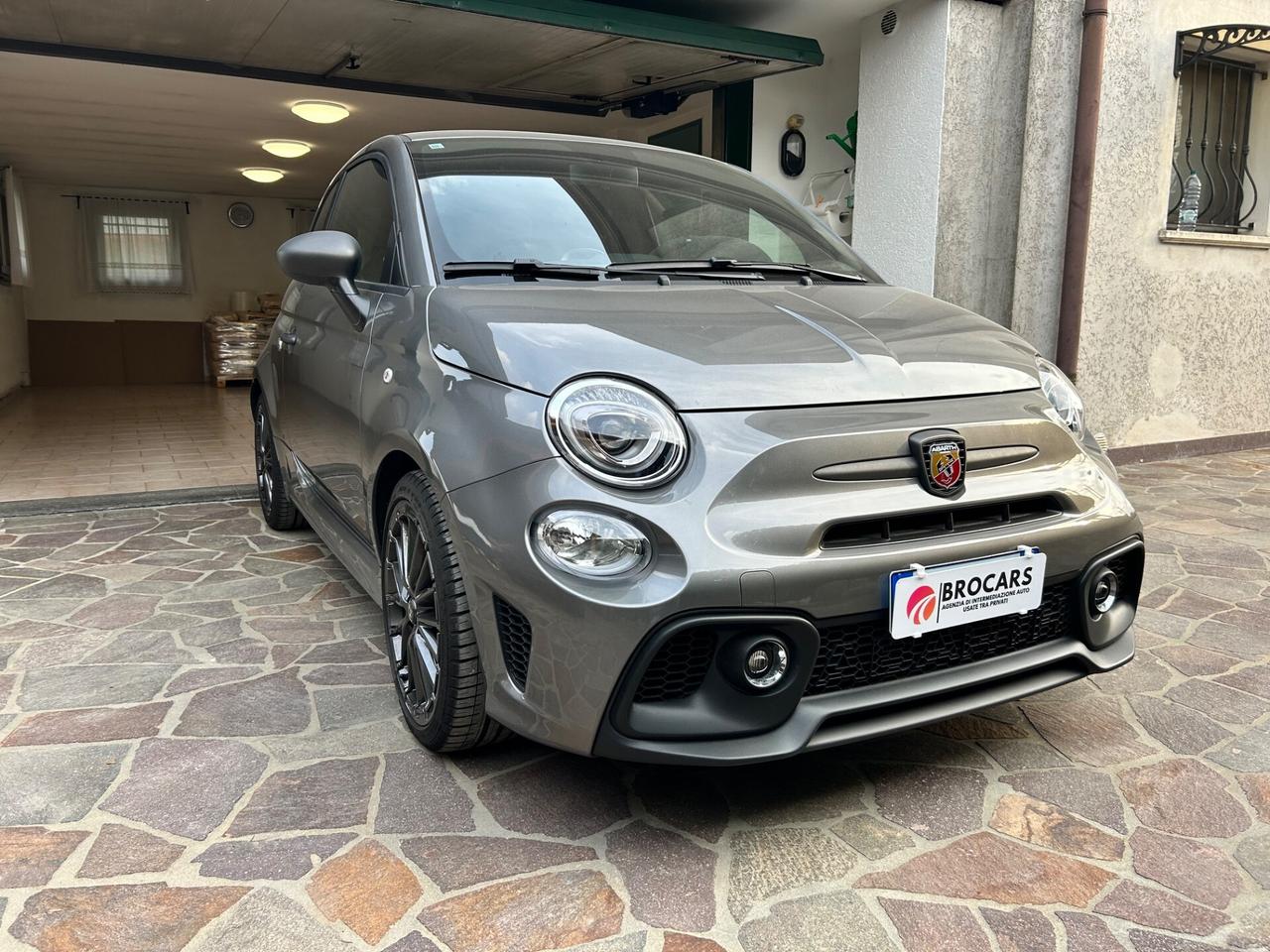 Abarth 695 180CV 2024 – 10.000 KM - RECORD MONZA - PARI AL NUOVO