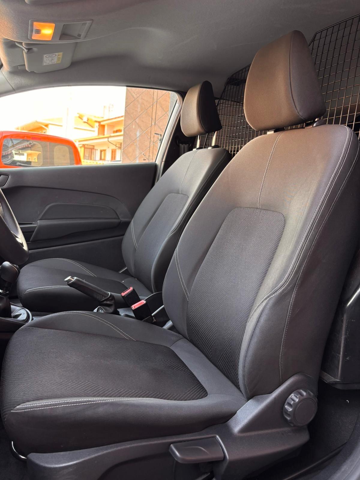 Ford Fiesta 1.0 EcoBoost Hybrid 125 CV 3 porte Van Trend