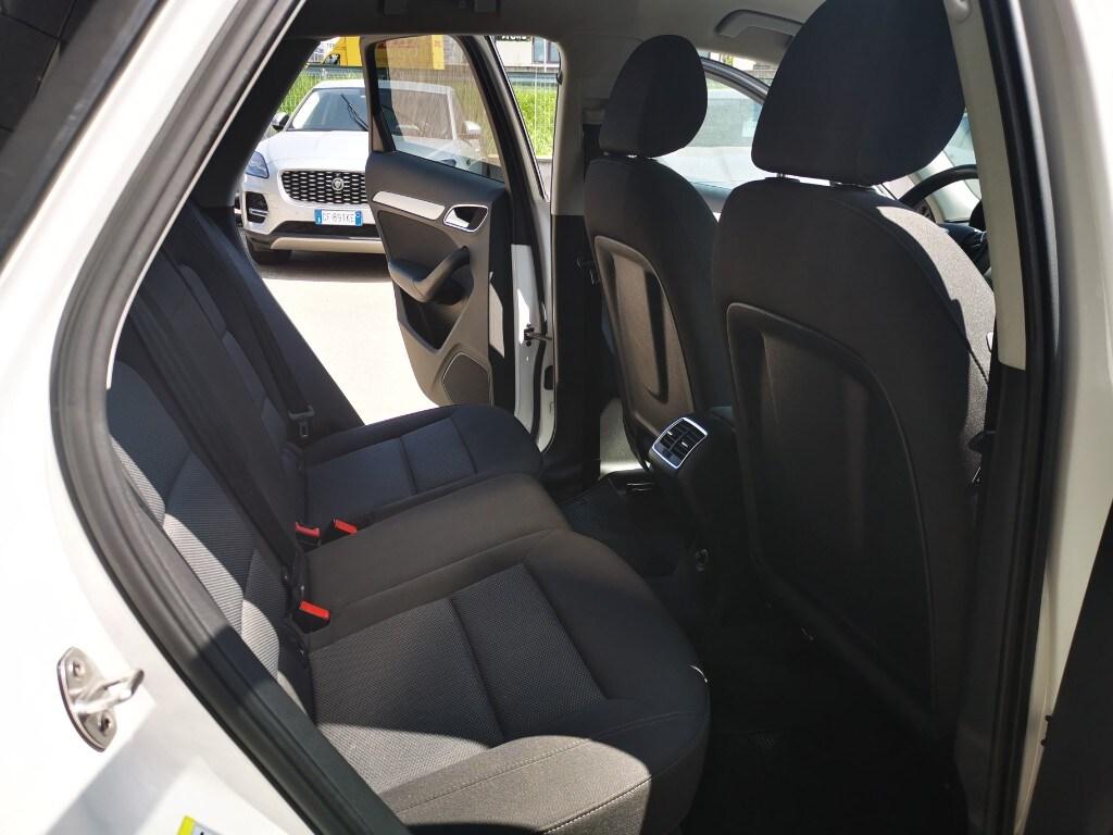 AUDI Q3 Q3 2.0 TDI 120 CV Business