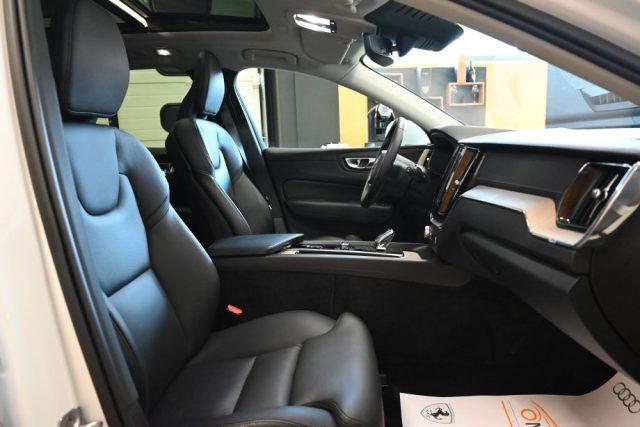 VOLVO XC60 2.0 B4 INSCRIPTION AWD AUTO TETTO 20"CAM STRAFULL!