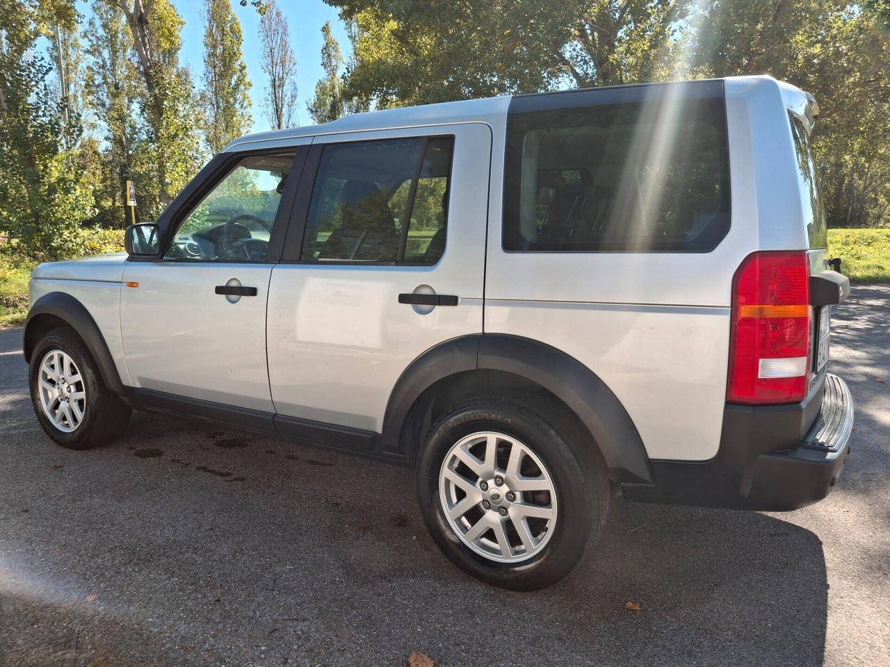 Land Rover Discovery 3 2.7 TDV6 HSE