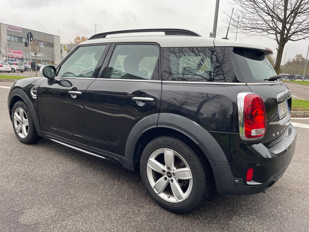 Mini Cooper Countryman 1.5 Countryman*Automatik*Cerchi*Neopatentai*