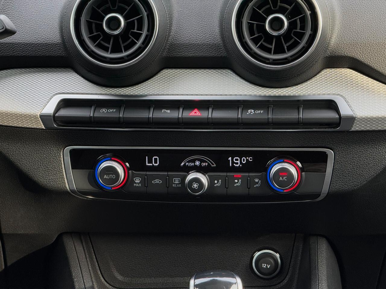 Audi Q2 35 TFSI S line S-tronic 150CV TETTO MATRIX